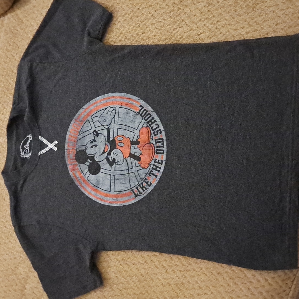 Disney Mickey No school Like The Old School Small Tshirt